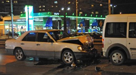 верижна катастрофа пешеходна пътека снимки