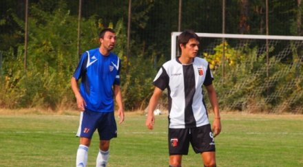 наско курдов тръгва локомотив