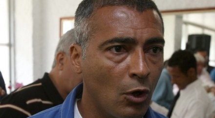 ромарио иска разследване бразилската футболна федерация