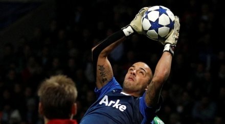 надупчиха вратата твенте без михайлов