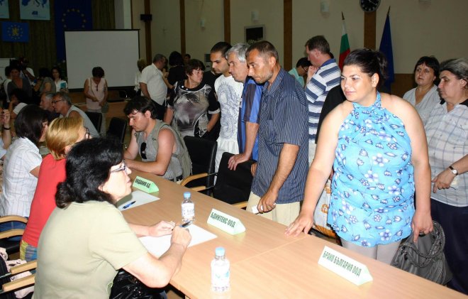 Безработицата скочи с още 1.5% за година 