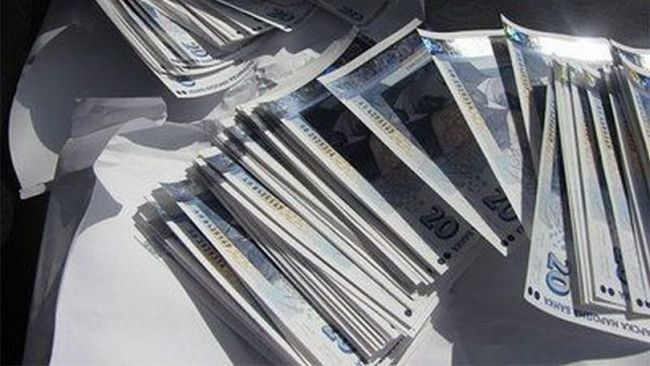 Внасяме данъци и осигуровки заедно от 1-ви януари