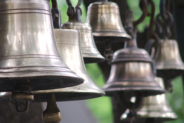 Трима нашенци откраднаха исторически камбани в Швейцария