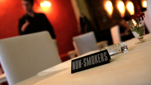 Вход свободен за пушачи в заведенията по празниците 