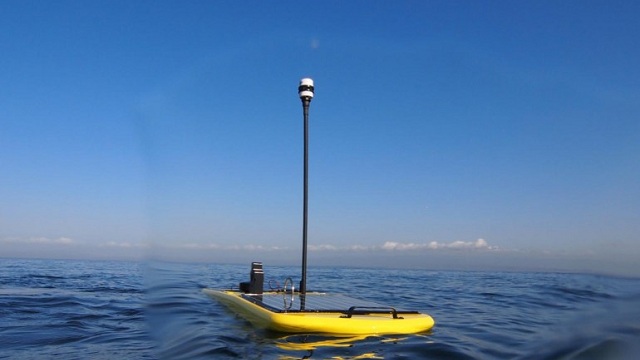 Робот преплува Тихия океан