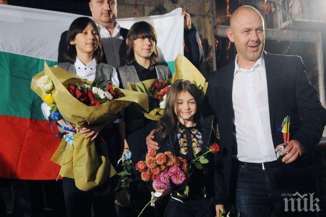 Крисия след „Евровизия”: Не съм ходила на училище от две седмици, ще наваксвам с частни уроци при класната