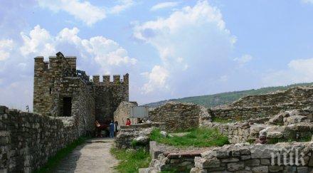 гроб архимандрит откриха тайнствен манастир царевец