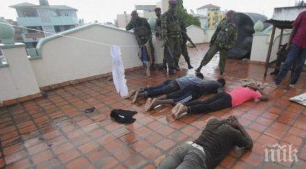 ислямисти разстреляха души автобус