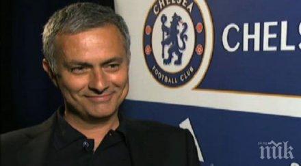 специалния бях гордият човек света джокович протегна ръка