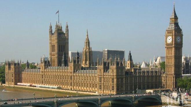Над £3 млрд. ще струва ремонтът на британския парламент
