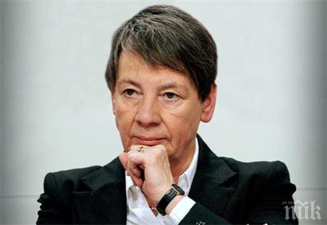 Шоу! Министърка в Берлин: Правете секс на тъмно!