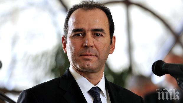 Искров приел офертата на Борисов, ще ходи в Черноморската банка