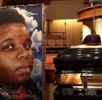 Семейството на застреляния Майкъл Браун разочаровно от решението на 