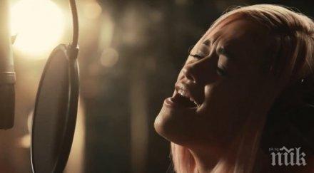 благотворителна песен ебола оглави поп класация видео