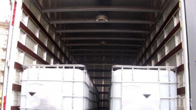 10 тона нелегален алкохол задържаха митничарите край София 