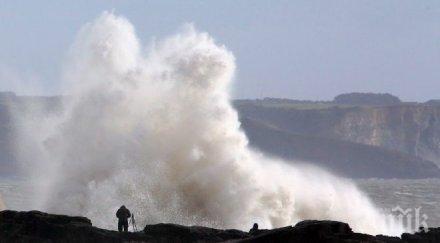 души пострадали силните бури австралийския град бризбейн