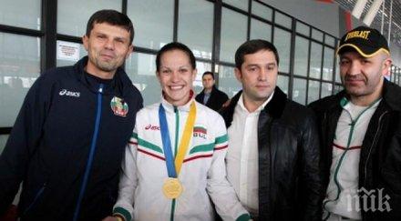 световната шампионка бокс станимира петрова посрещната бурни овации летище софия