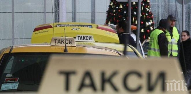 Таксиджии стягат протест във Варна срещу минималните цени