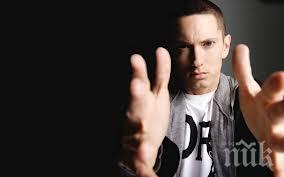 еминем посреща коледа двоен албум