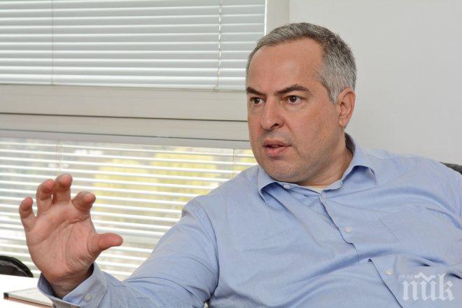 Бойко Василев избухна емоционално срещу избора на Слави Бинев за шеф на комисията за медиите