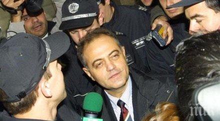 авторът бръмбаргейт ген атанасов бута писанчев шефския пост данс човекът костов държи шеф мвр службите вътрешният министър мълчи