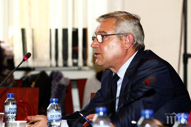 Съдът решава днес дали да бъде отстранен Цветан Гунев