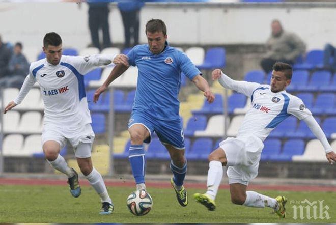 Левски с последен шанс да спаси кошмарния сезон

