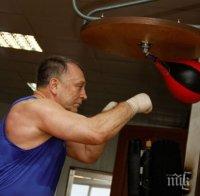 Руски журналист предизвика Мики Рурк на боксов мач