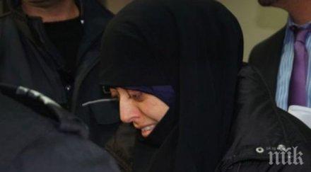 вижте снимка жената припадна време делото радикален ислям