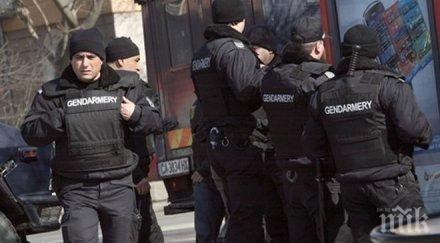 жандармерия полиция атакува дупнишки квартал