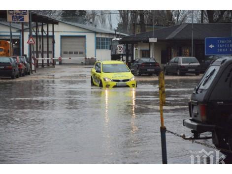 Вижте най-голямата локва във Варна (снимка)