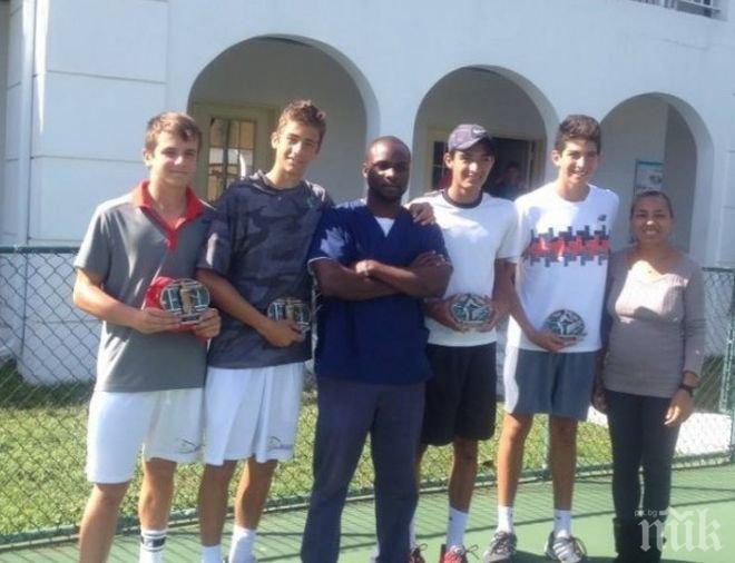 Българчета печелят турнир по тенис на Бахамите