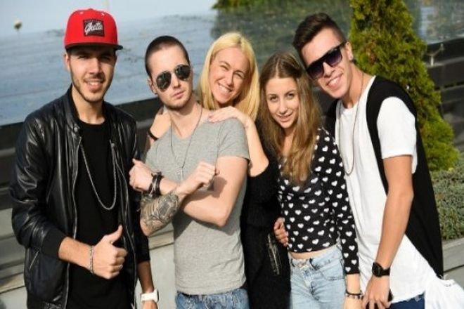 Певците от Х Фактор правят коледен концерт