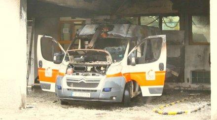 пожар кислородния апарат изпепели линейка русе снимка