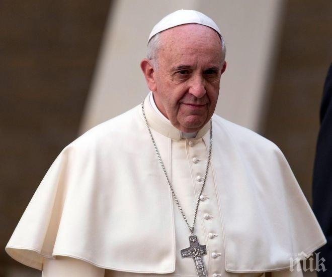 Папата осъди прогонването на християните от Близкия изток