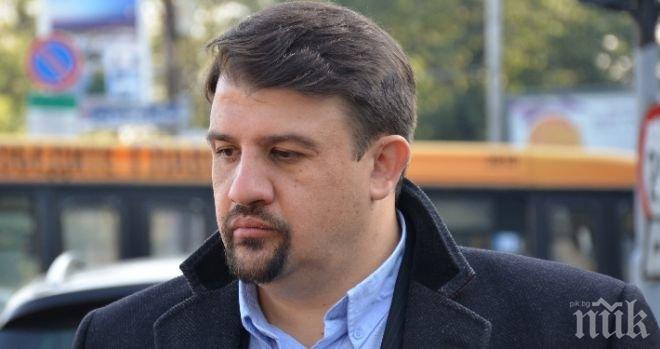 Настимир Ананиев се отказал от ирландско гражданство, за да стане депутат Настимир Ананиев се отказал от ирландско гражданство, за да стане депутат