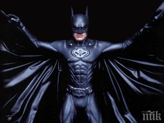 Продадоха на търг първия батмобил