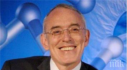 фармацевтичен бос влиза левски