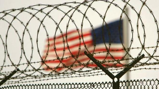 Полската прокуратура иска да се запознае с доклада за злоупотребите на ЦРУ