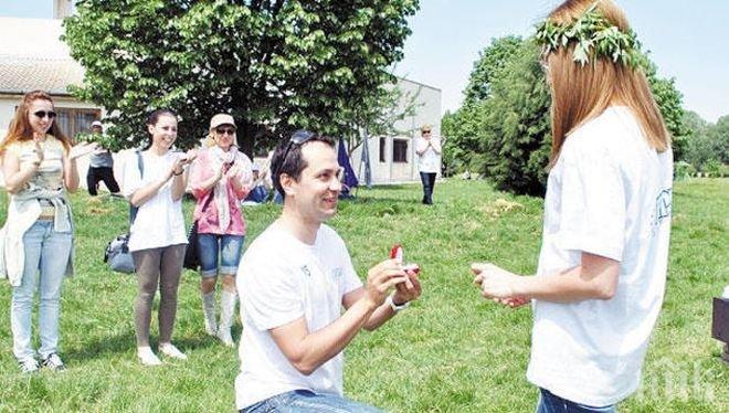 Герберът Калин Каменов стана горд татко на момиченце