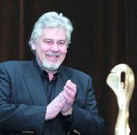 Стефан Данаилов празнува скришом 70