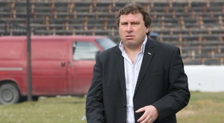 вили вуцов жалкото сами бихме