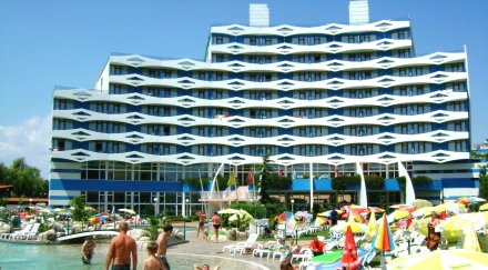 хотелиерите нож такса достъп ток