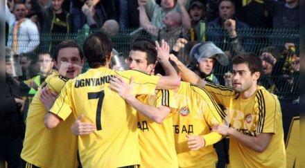 ботев изтръгна точки велико търново