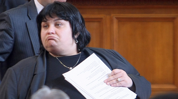 Трети сигнал срещу Гугушева 