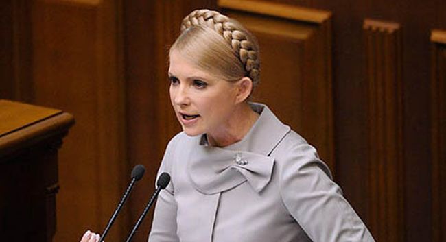 Държат Тимошенко зад решетките до президентските избори