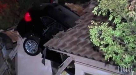 зрелище джип приземи покрива къща