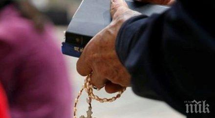 католическата църква целибатът допринася сексуалните посегателства деца