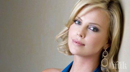 изненада чарлийз терон бременна снимка