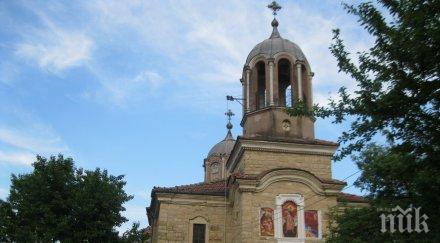 комунистите избиха елита оставиха плевелите